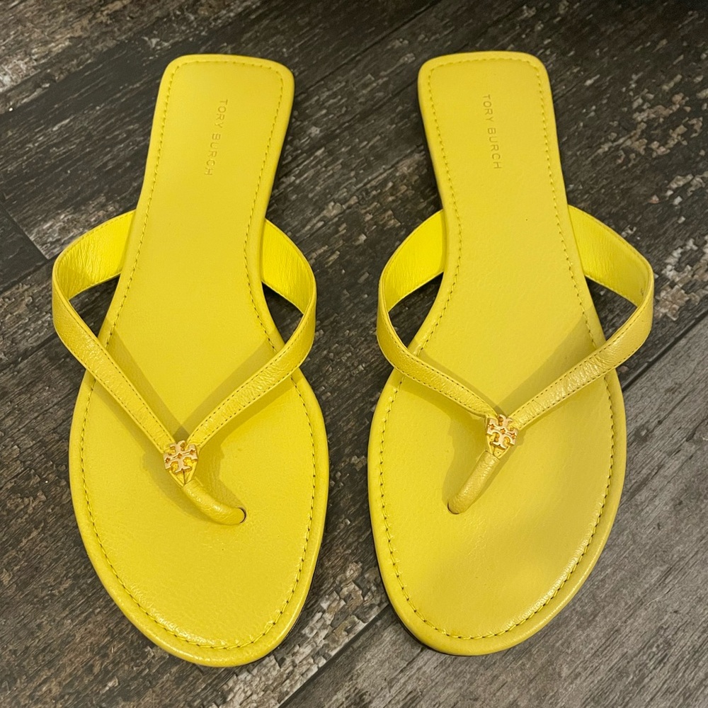 Tory Burch Yellow Sandals Vibrant Summer Style